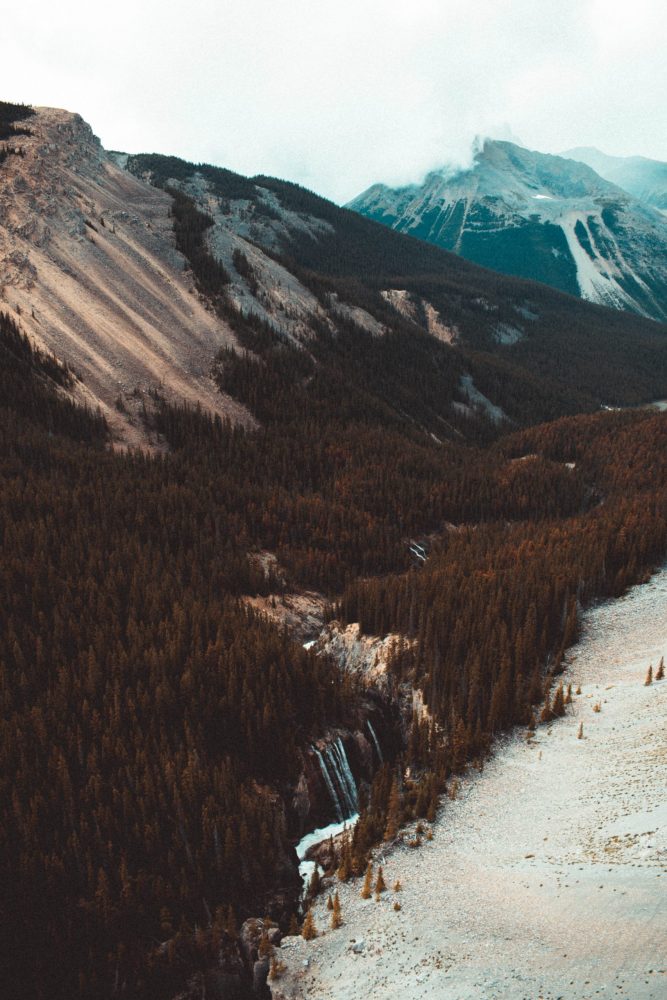 brice-lan-PeN2_SCk2IE-unsplash-1-scaled-e1586435112897.jpg